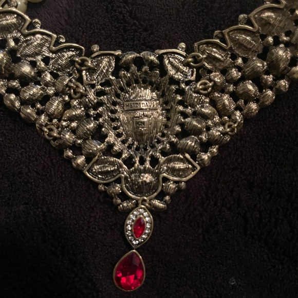 Woman’s Heidi Daus Necklace - Picture 6 of 7